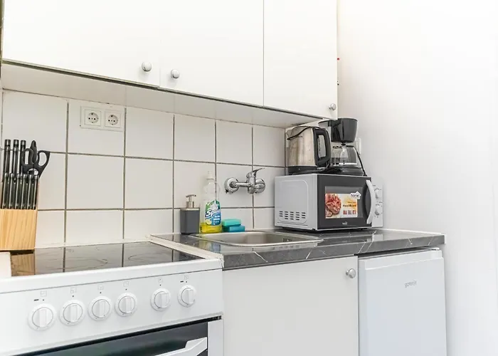 Charming 1br Viennese Gem - Perfect Starting Point *