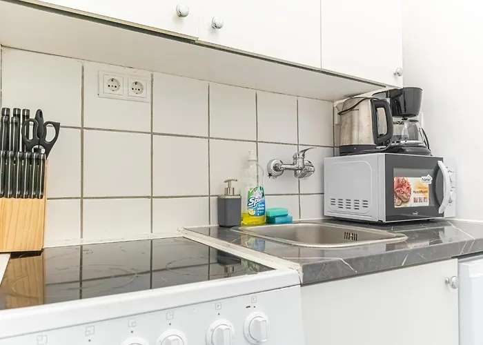 Charming 1br Viennese Gem - Perfect Starting Point * וינה